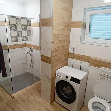 Mirjana Apartment Jadranovo