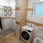 Mirjana Apartman Jadranovo